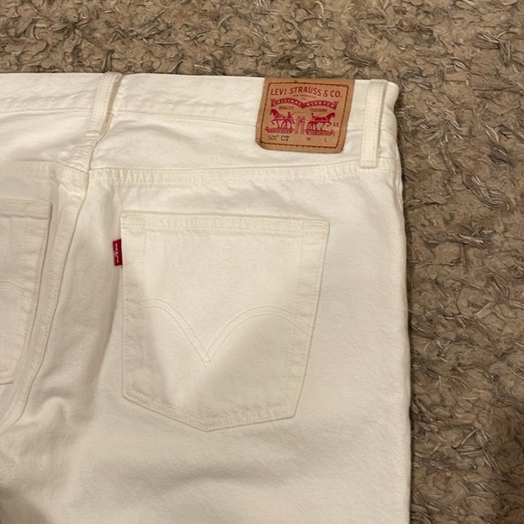 Levi's® Premium
501® ORIGINAL FIT WOMEN'S JEANS Size 30 - Picture 6 of 13